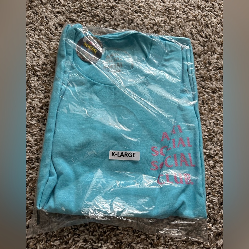 Anti social social club sweetness shirt XL